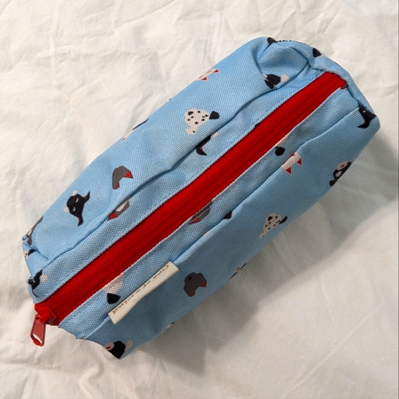 Kavu One Of A Kind Dog Print Zip Pouch Bag - Picture 5 of 7